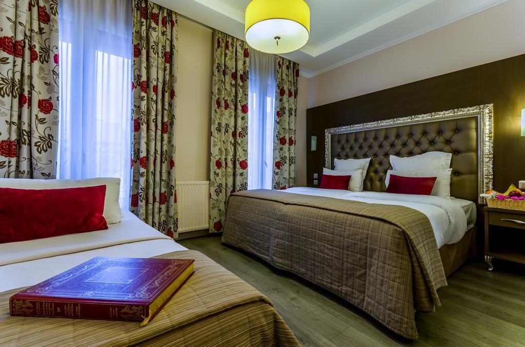 Riviera 3* қонақ үйі