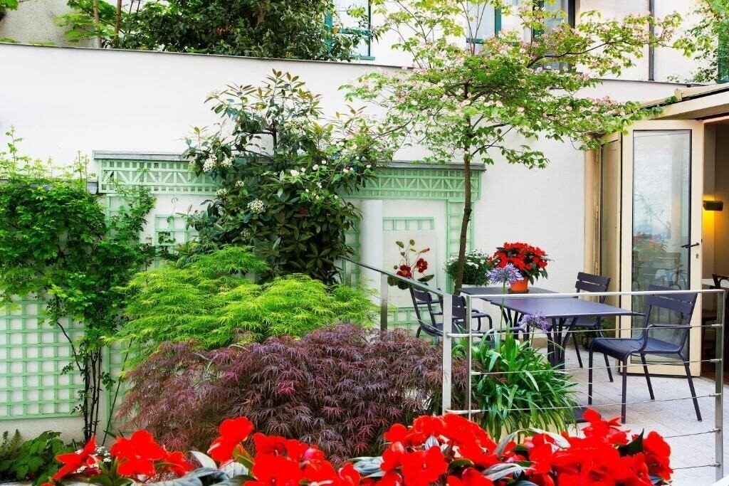 Hotel Mistral 3* суреті