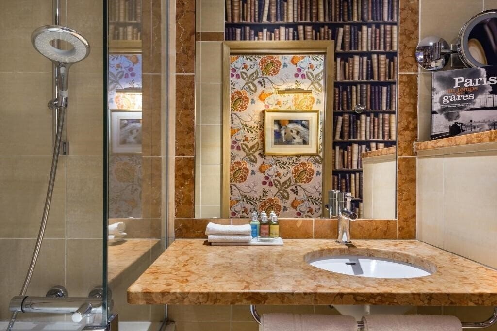 Hotel Saint Paul Rive Gauche (ex. Saint Paul Rive Gauche, Hotel Saint-Paul Rive Gauche) 4* суреті