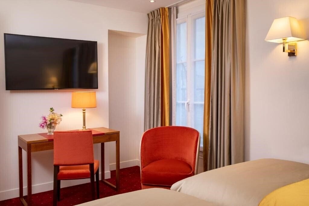 Изображение Hotel de Suede Saint Germain 4*