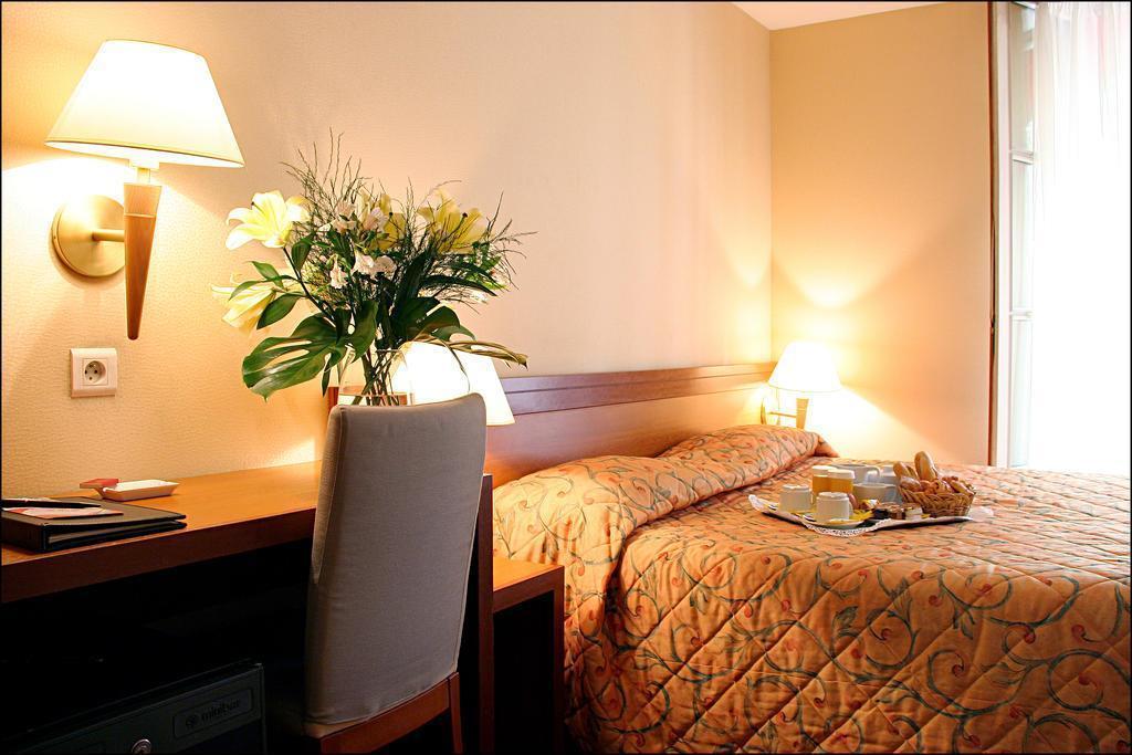 Фото Pavillon Louvre Rivoli 3*