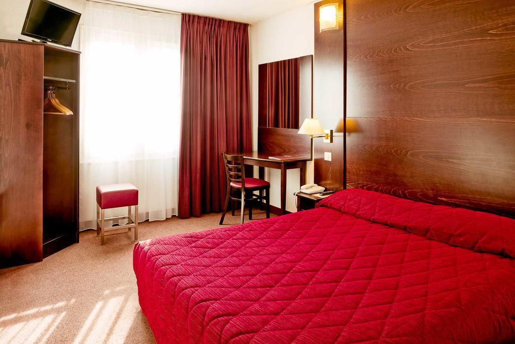 Отель Abrial 3*