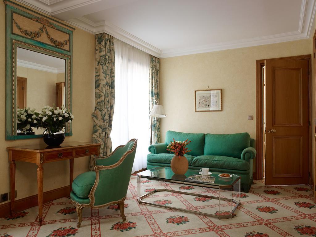 De Vigny 5* суреті