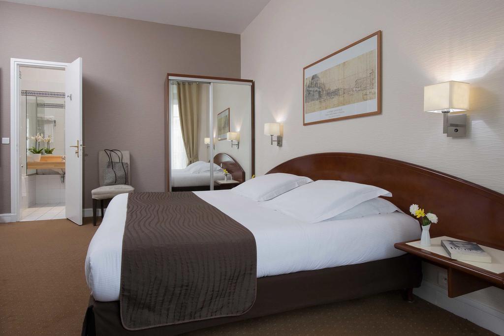 Фотография Excelsior Opera 3*