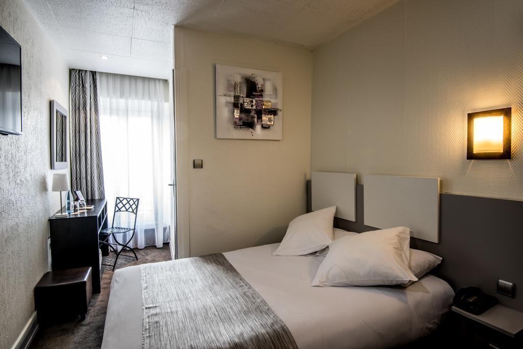 Interhotel Le Bristol 3* суреті
