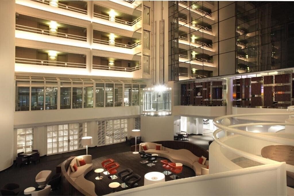 Ac By Marriott Ambassadeur 5* суреті