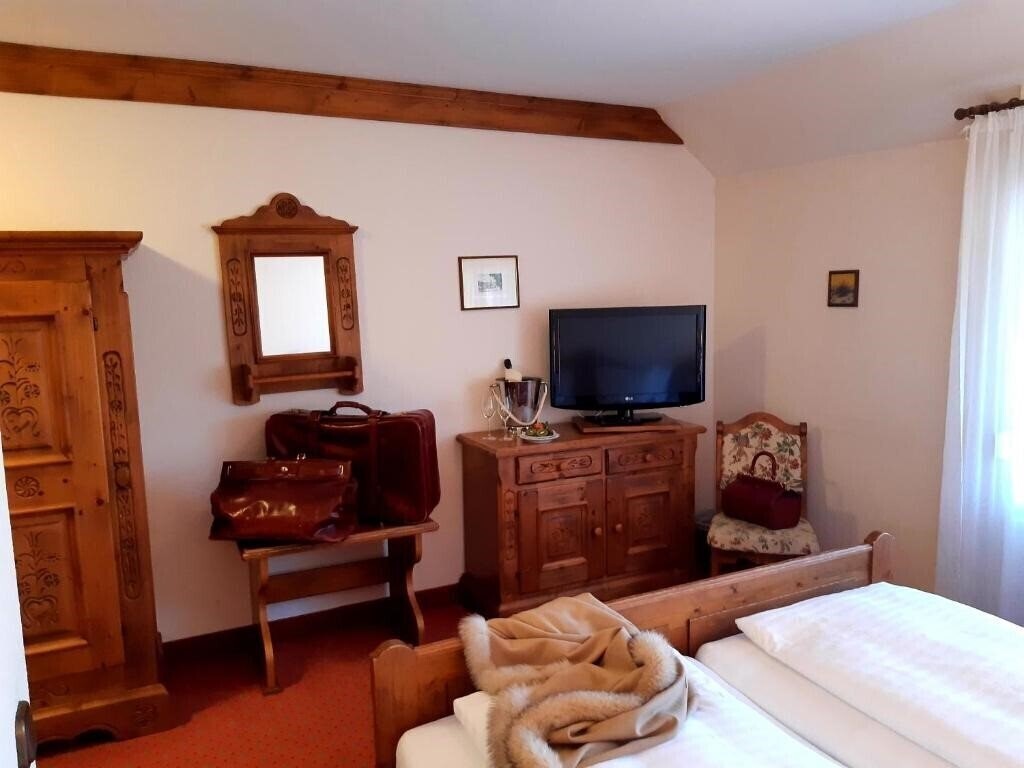 Gasthaus Auerhahn 3* суреті