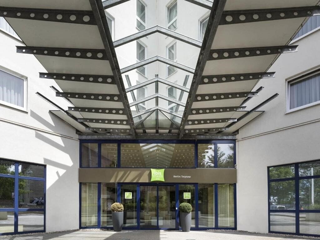 NH Berlin Treptow 4* қонақ үйі