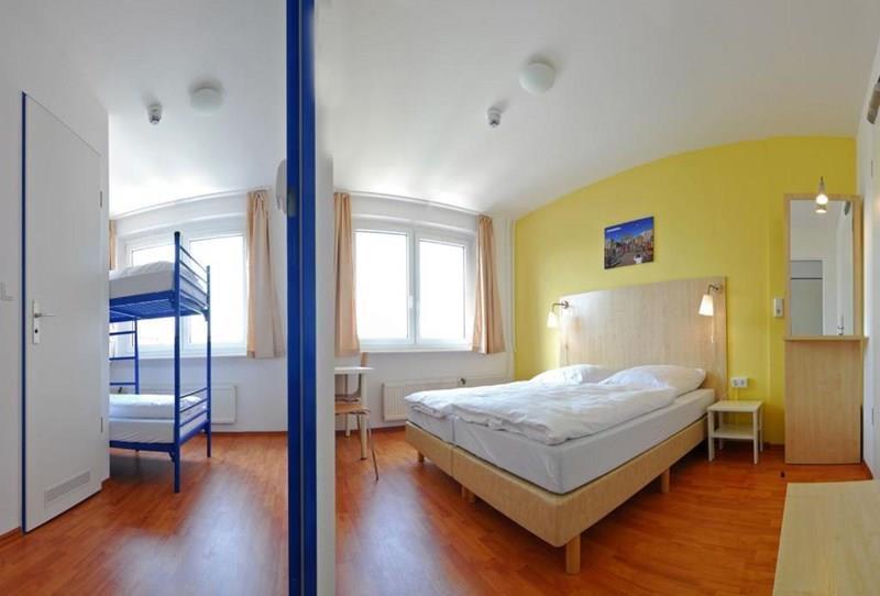 A & O Berlin Mitte 2* фотосуреті