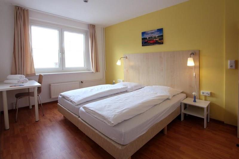 A & O Berlin Mitte 2* суреті