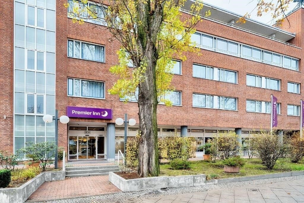 Premier Inn Berlin City Süd Hotel (ex. Azimut Hotel Berlin City South) 3* фотосуреті