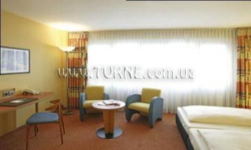 Картинка NH Berlin Frankfurter Allee 4*