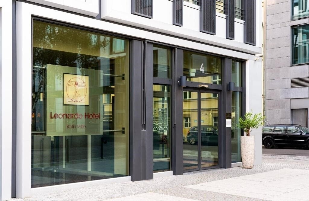 Leonardo Hotel Berlin Mitte 4* суреті
