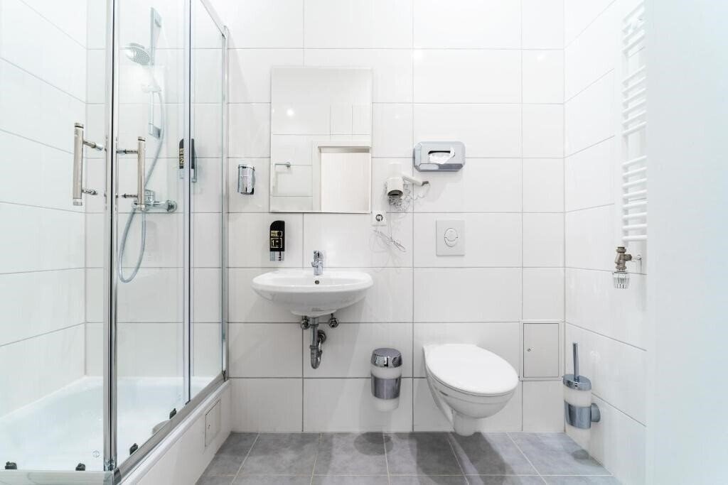 Картинка Upper Room 3*