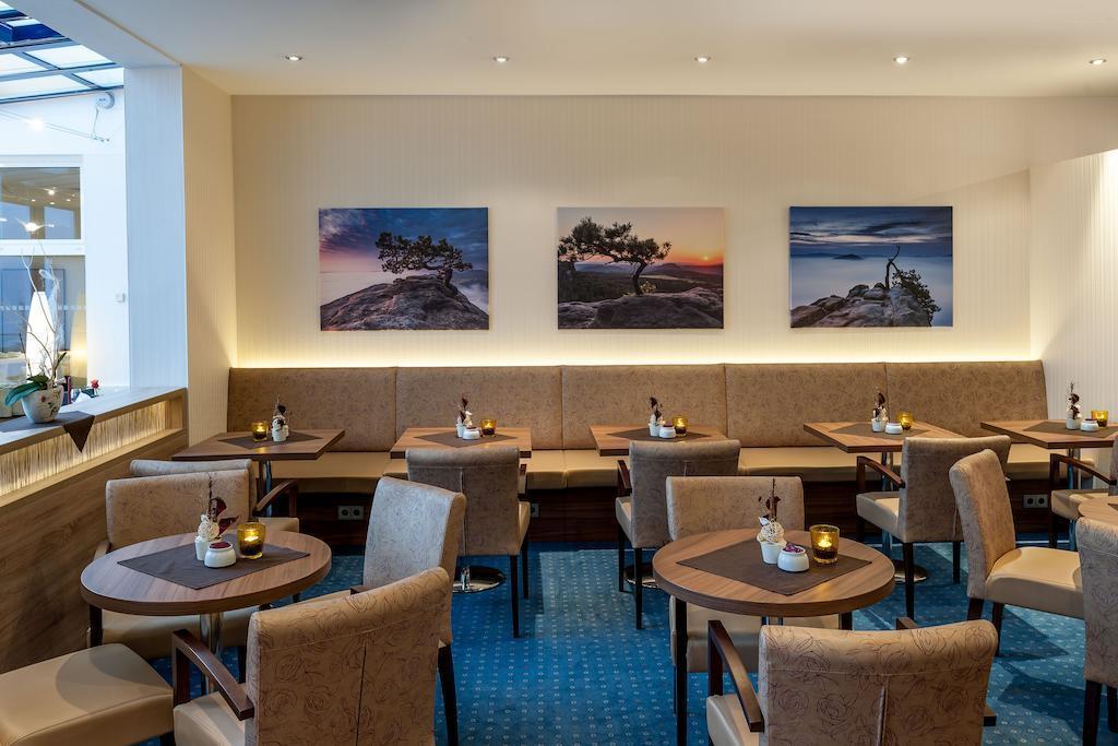 Изображение Mercure Hotel Dresden Elbpromenade 3*