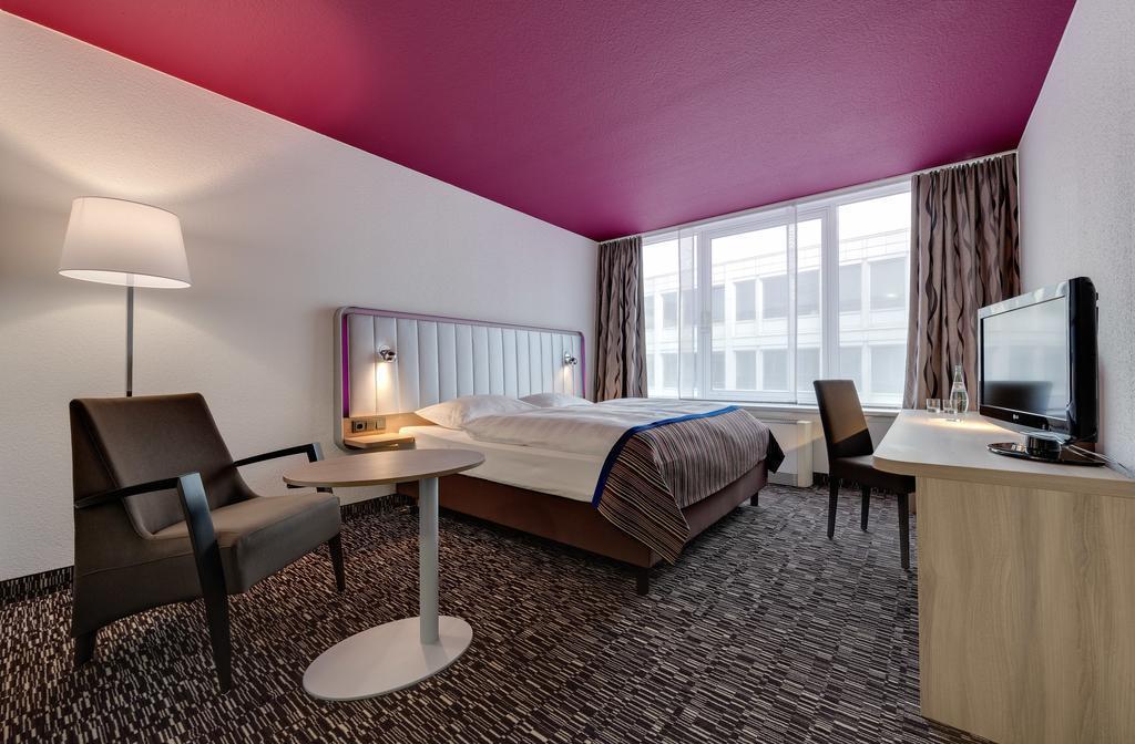 Park Inn By Radisson Dresden Hotel 3* қонақ үйі