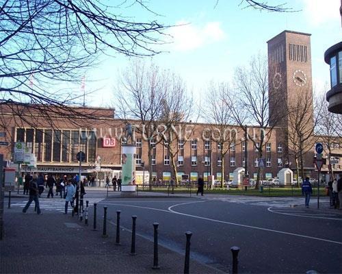 Картинка A&O Dusseldorf Hauptbahnhof 2*