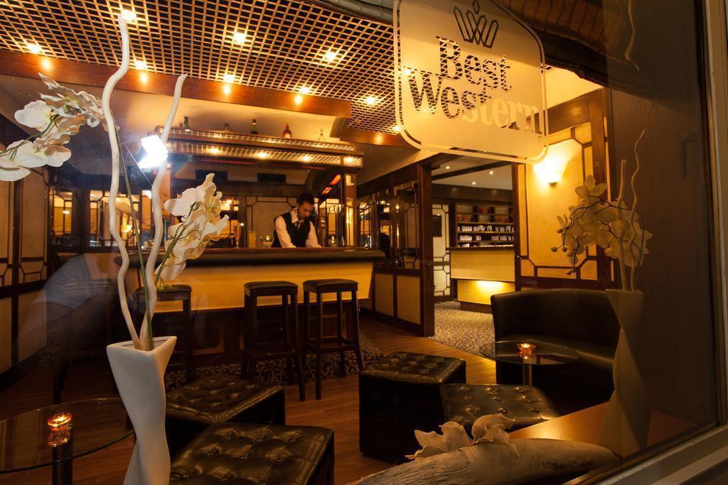 Фотография Best Western Ambassador Hotel 3*