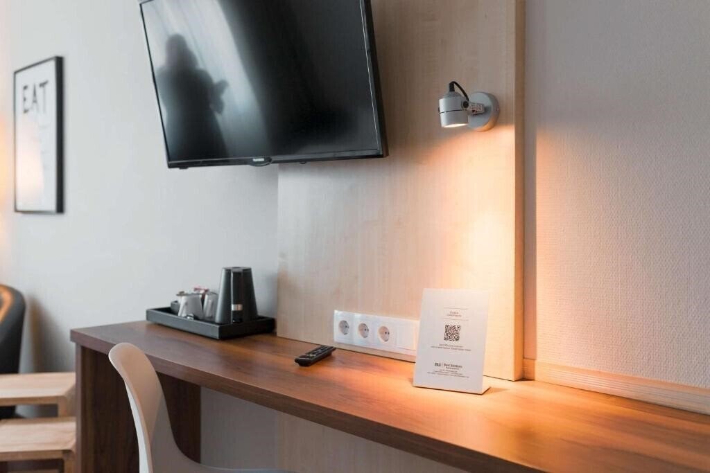 Best Western Ambassador Hotel 3* суреті