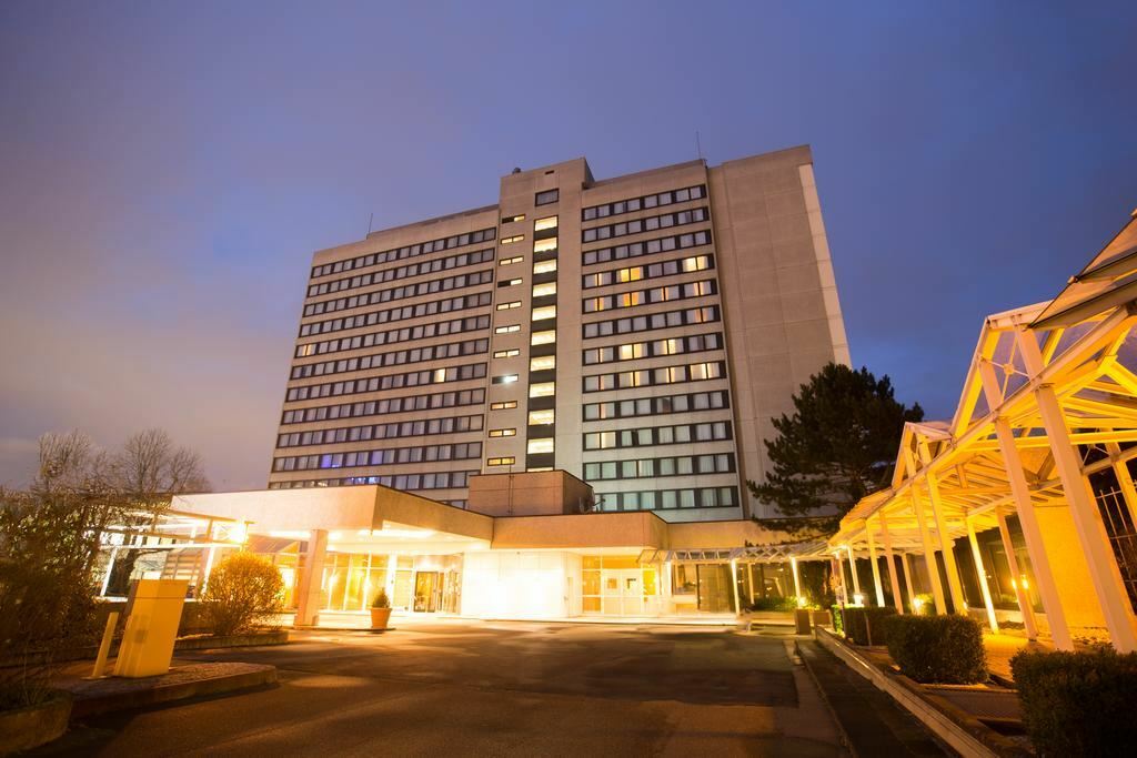 Отель Sheraton Frankfurt Congress Hotel 4*