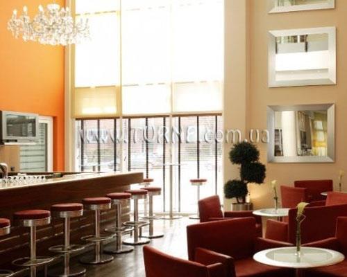 Фото NH Hamburg Horn 4*