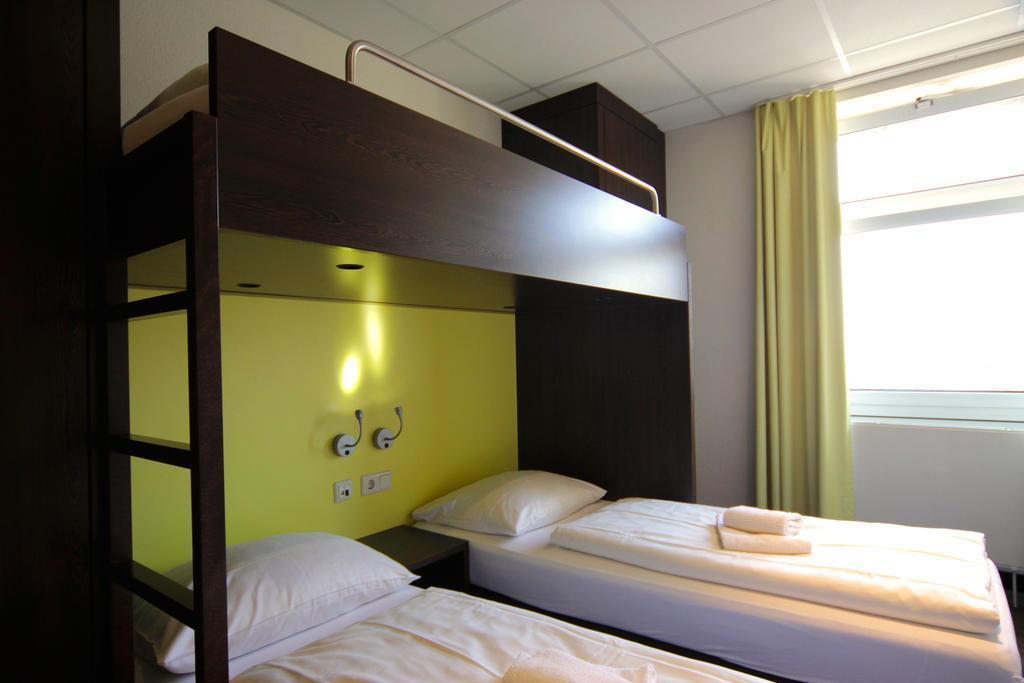 Bridge Inn 2* суреті