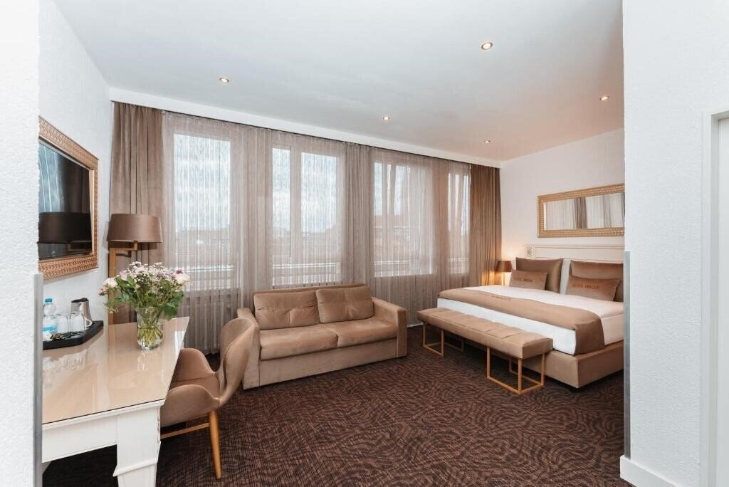 Фото Novum Hotel Unique Dortmund 3*