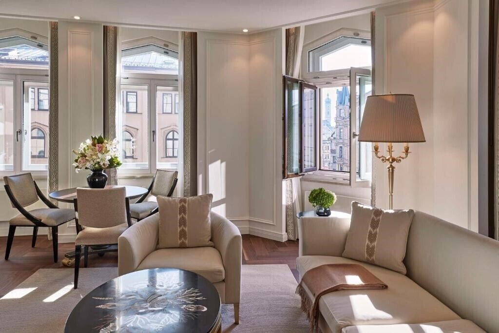 Изображение Kempinski Hotel Vier Jahreszeiten 5*