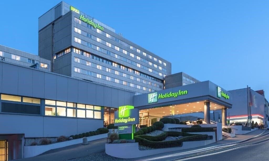 Holiday Inn Munich 4* қонақ үйі