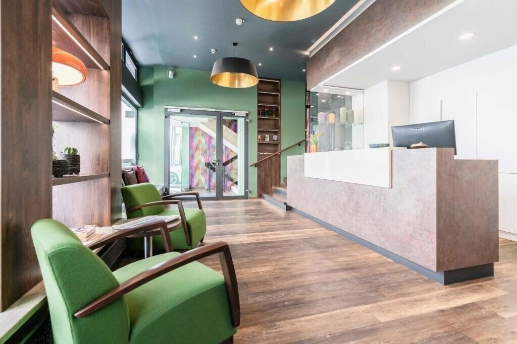 Westend 3* суреті