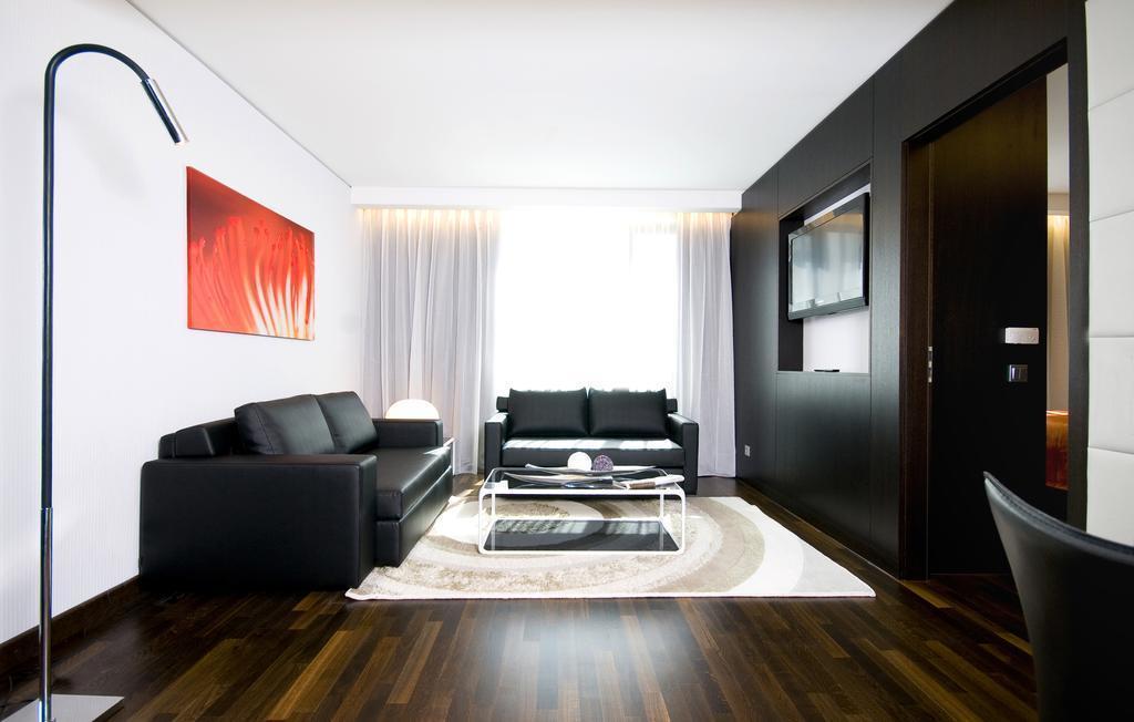 Eurostars Grand Central 4* қонақ үйі