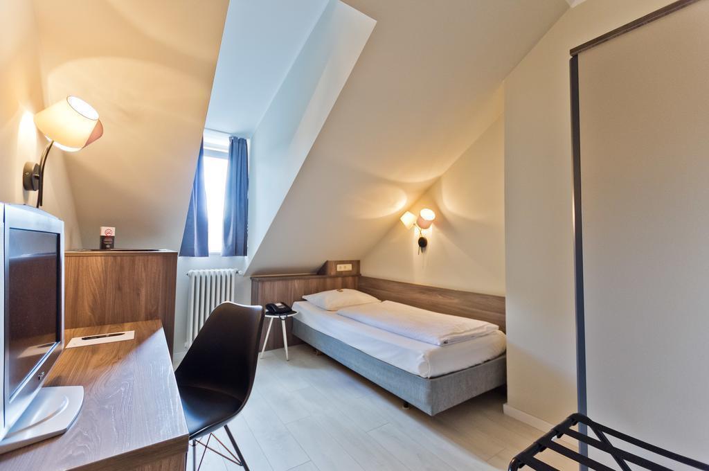 Astor 4* суреті