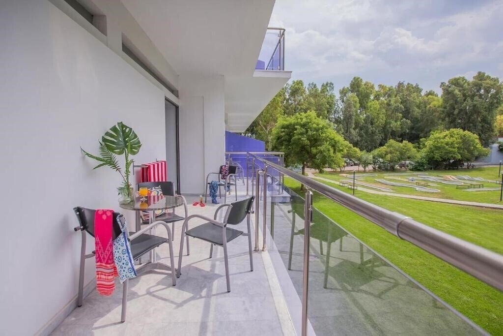 Фотография Golden Coast (ex. Golden Coast Apartments) 3*