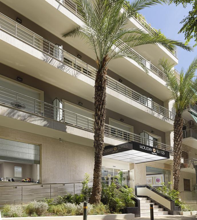 Фотография Holiday Suites 4*