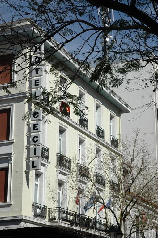 Cecil Hotel 2* фотосуреті