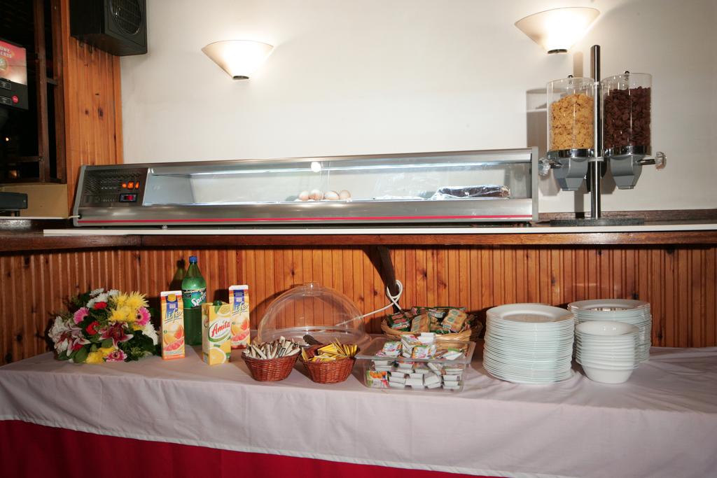 Alma Hotel 2* фотосуреті