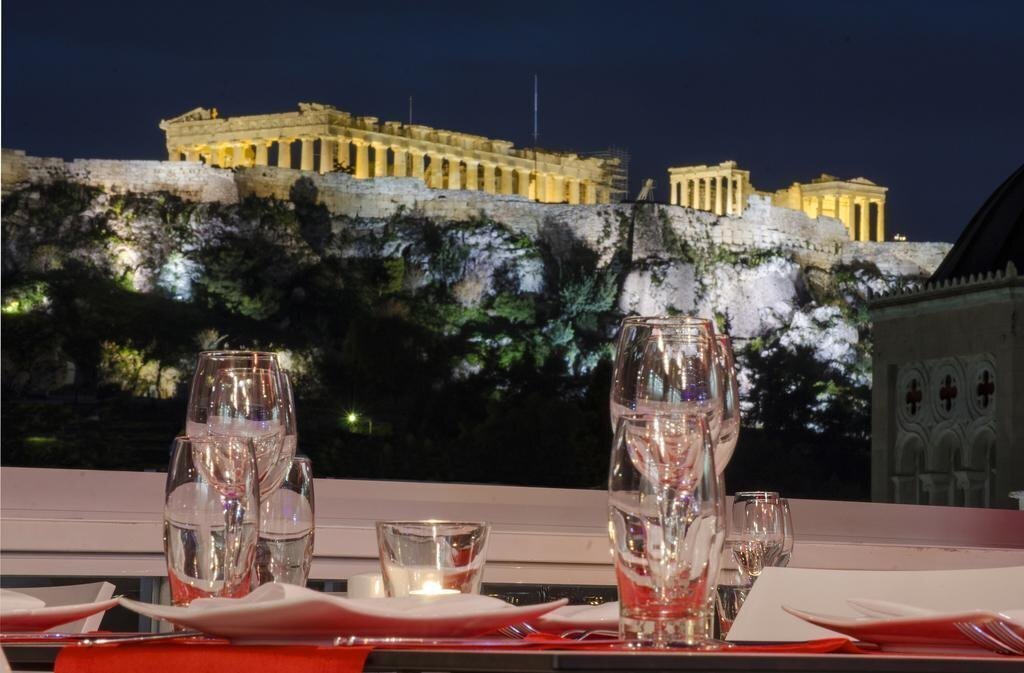 Athens Status Suites 4* фотосуреті