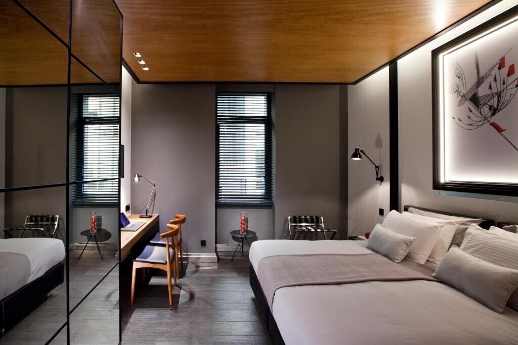 Met34 Athens Hotel 4* суреті