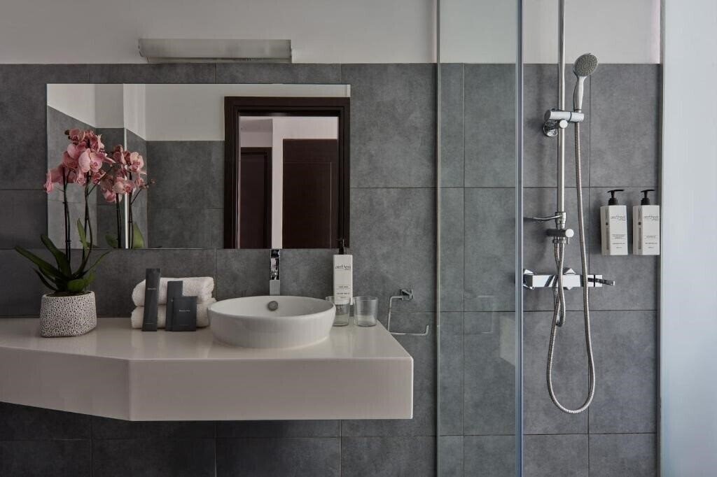 Breeze Boutique Hotel 4* фотосуреті