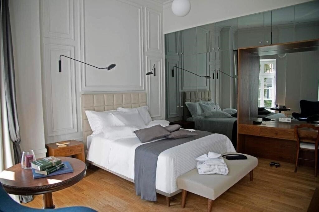 Отель Four Streets Athens Apt апартаменты