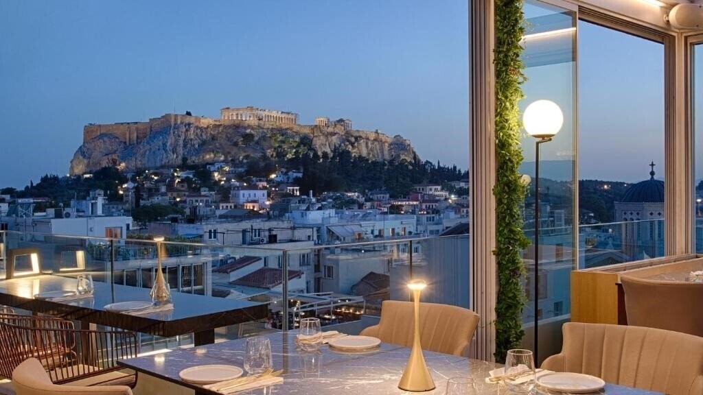 Elia Ermou 4* қонақ үйі