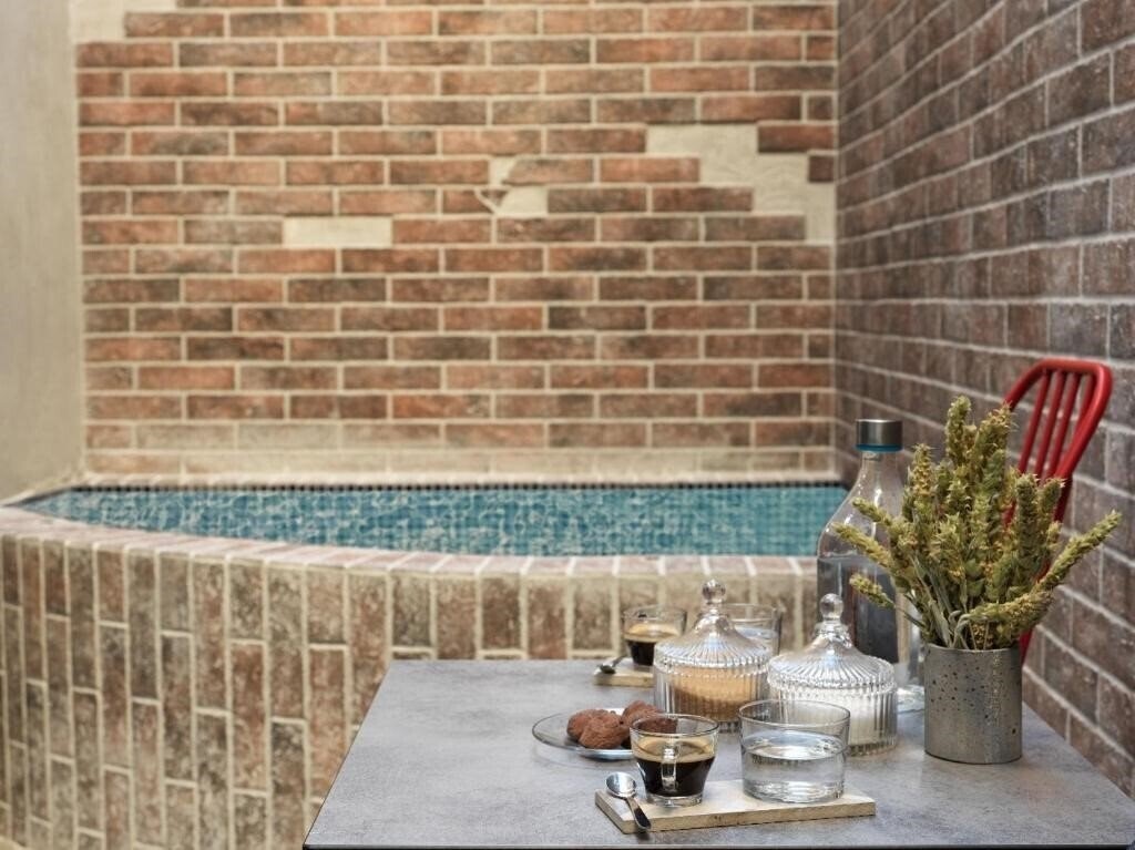 18 Micon Street 3* фотосуреті