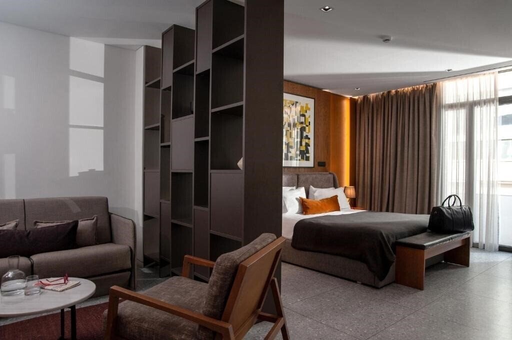 Изображение The Editor 4*