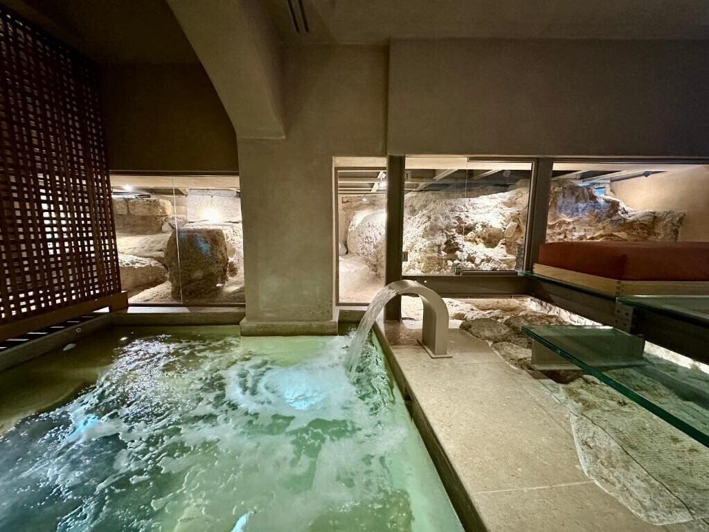 Niche Hotel Athens 4* фотосуреті