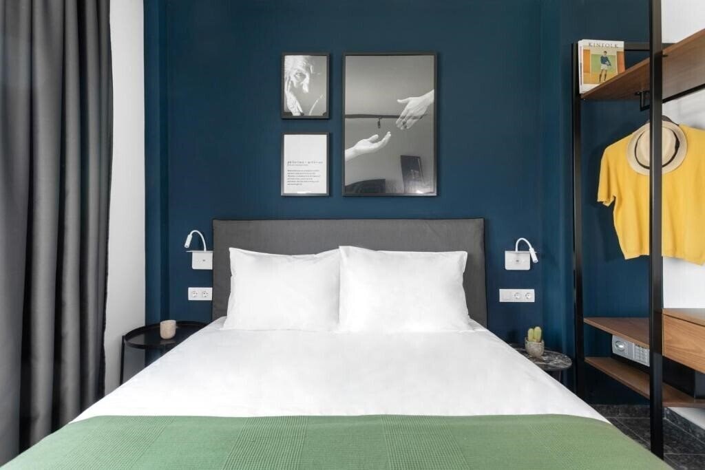 Theatrou Athens 4* суреті