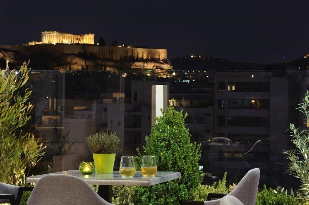 Фото B4b Athens 365 Hotel 3*