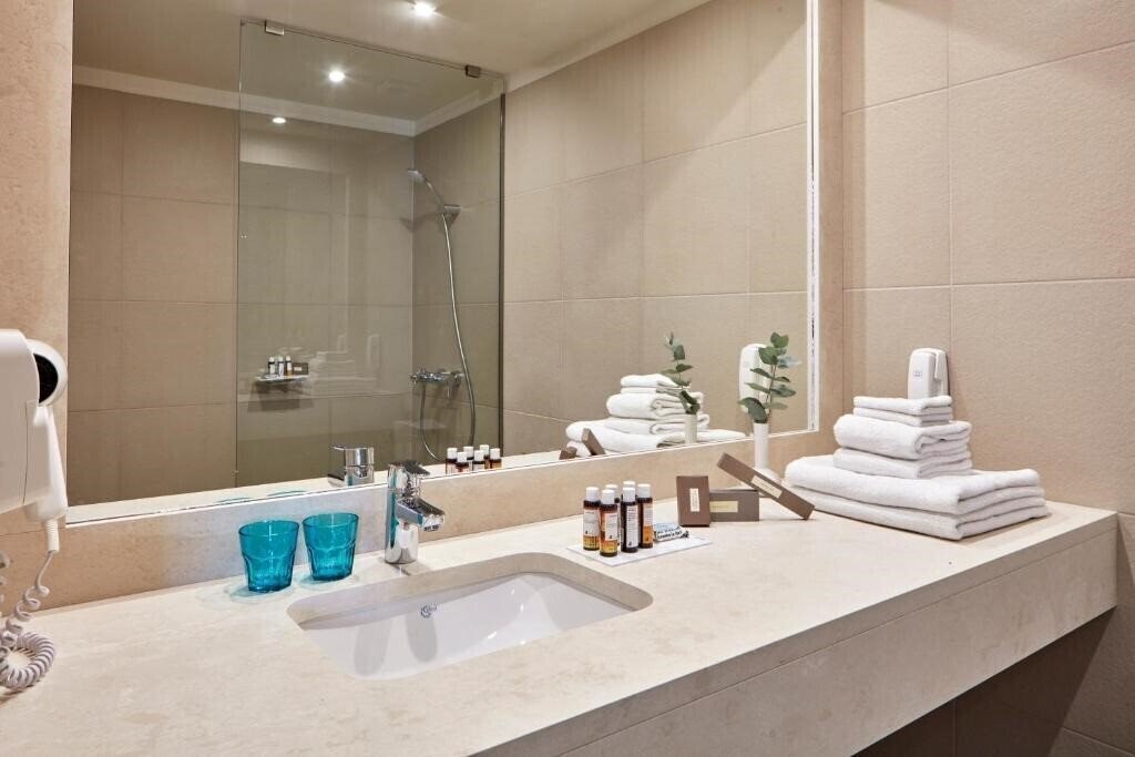 Civitel Esprit 4* фотосуреті