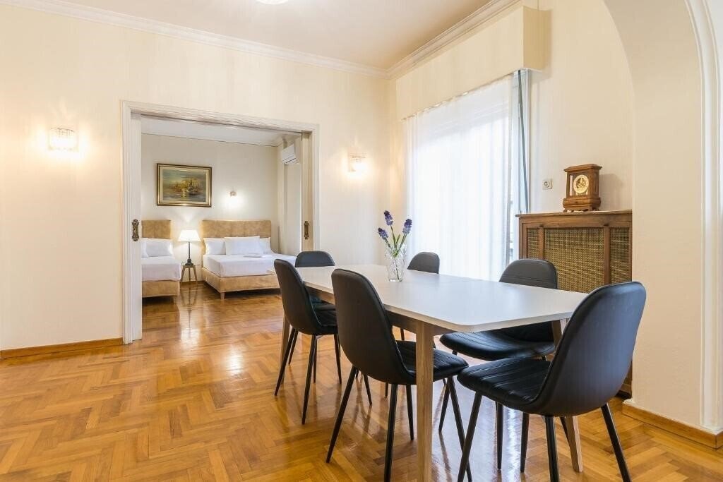 Фото Victoria Queens Paradise Apartments 4*