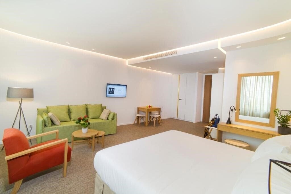 NLH Fix - Neighborhood Lifestyle Hotels 3* суреті