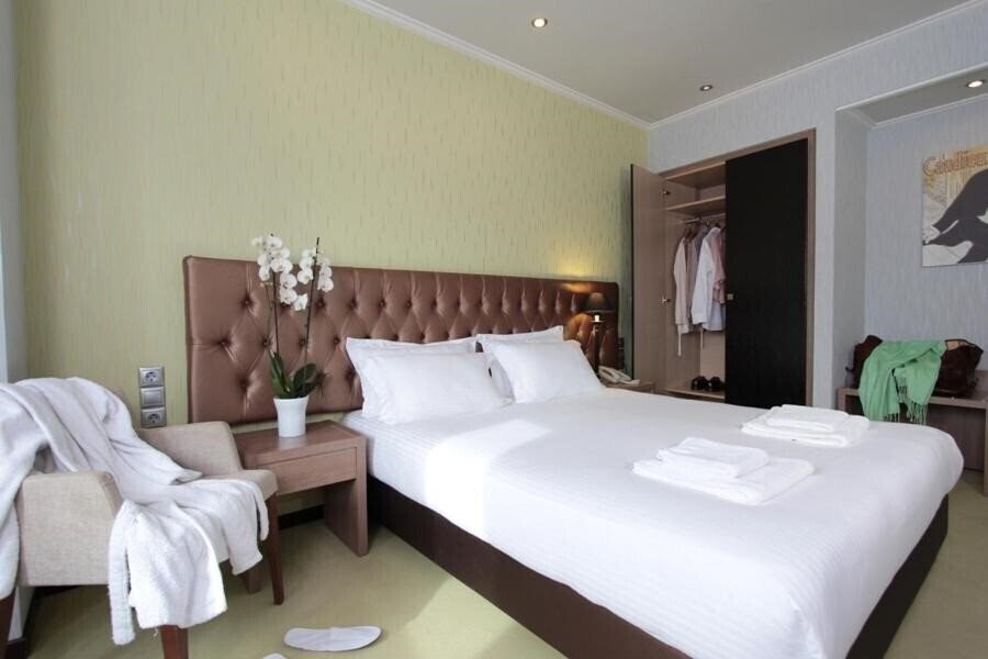 Фото Athens Lotus 4*